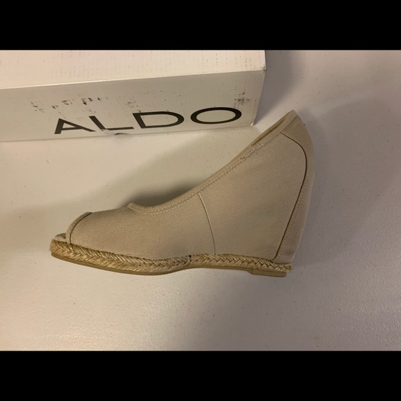 Wedges - Picture 2 of 3